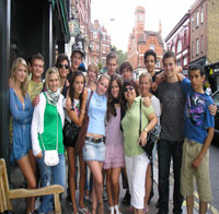 Cursos para jovens | Language School