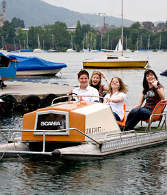 Zur leisure boattrip