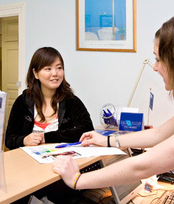 Zur school reception