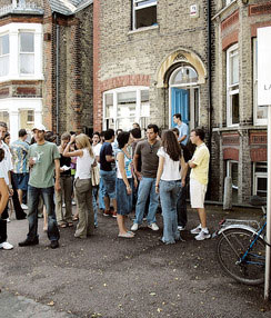 Cam school frontentrance