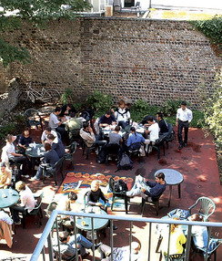 Bri school garden
