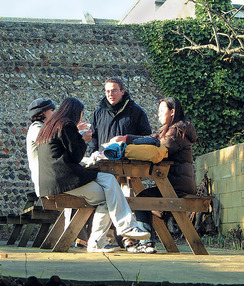Bri school groupingarden