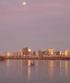 Bos location skylineintheevening