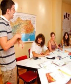 L'espagnol Cours en Espagne | Apprendre L'espagnol en Espagne | Ecole de langue Barcelone