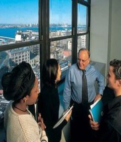 English Courses in the United States | Learn English in the United States | Language School Boston