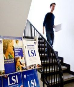  | Language School 