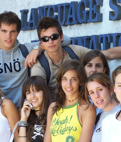 Language schools language courses learn English French German Spanish Italian Russian | Language School Chichester